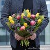 Kytice tulipánů k MDŽ JARO, Praha 5